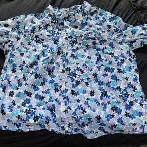 Laura Scott floral flannel